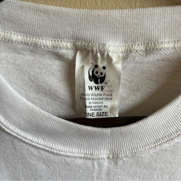 Vintage Polar Bear Wildlife at Risk t shirt 🐻❄️💙 - Picture 5 of 5